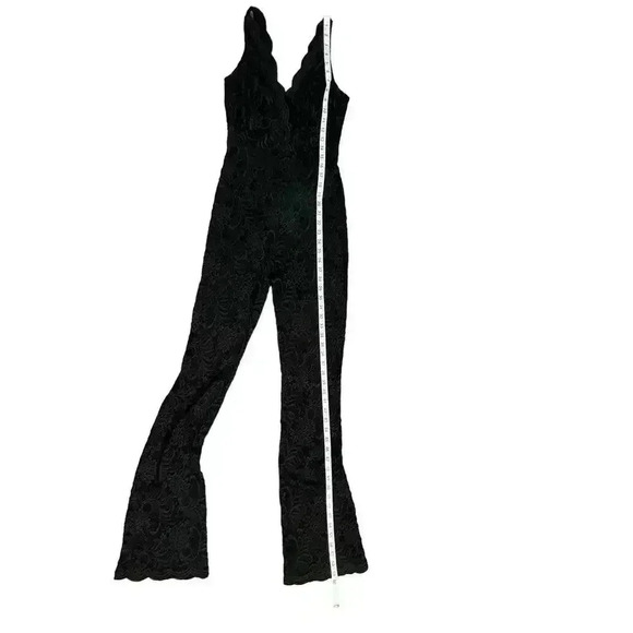 Bebe LACE V-Neck JUMPSUIT BLACK SIZE XS - Picture 6 of 16
